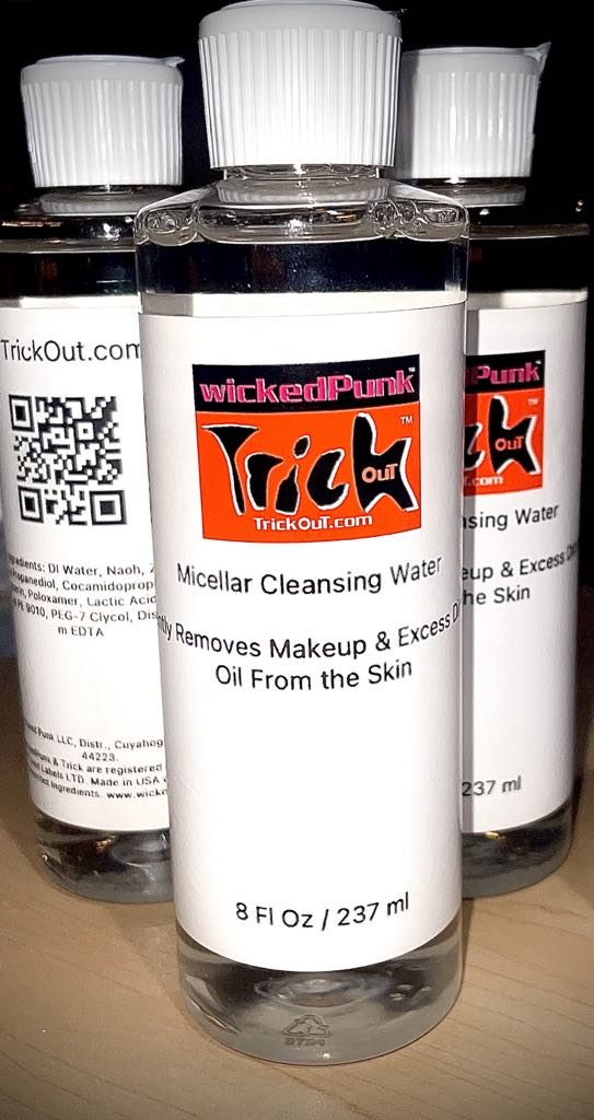 Trick Micellar Cleansing Water